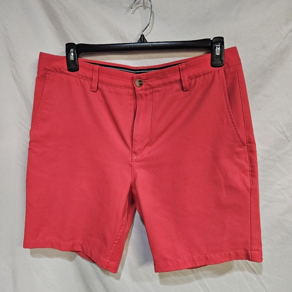 Vineyard Vines Other - Vineyard Vines Links Red Shorts Sticky Waist Polyester Logo Chino 34 Waist